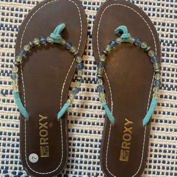 Roxy Beaded Flip Flops - Picture 4 of 5